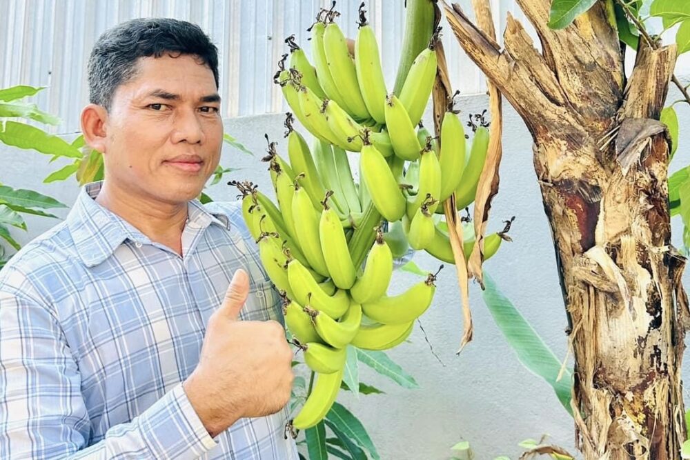 រូបភាពលោក នី ណាក់ ដែលផុសក្នុងហ្វេសប៊ុកផ្ទាល់ខ្លួនរបស់លោកនៅថ្ងៃទី៣ ខែមករា ឆ្នាំ២០២៤។